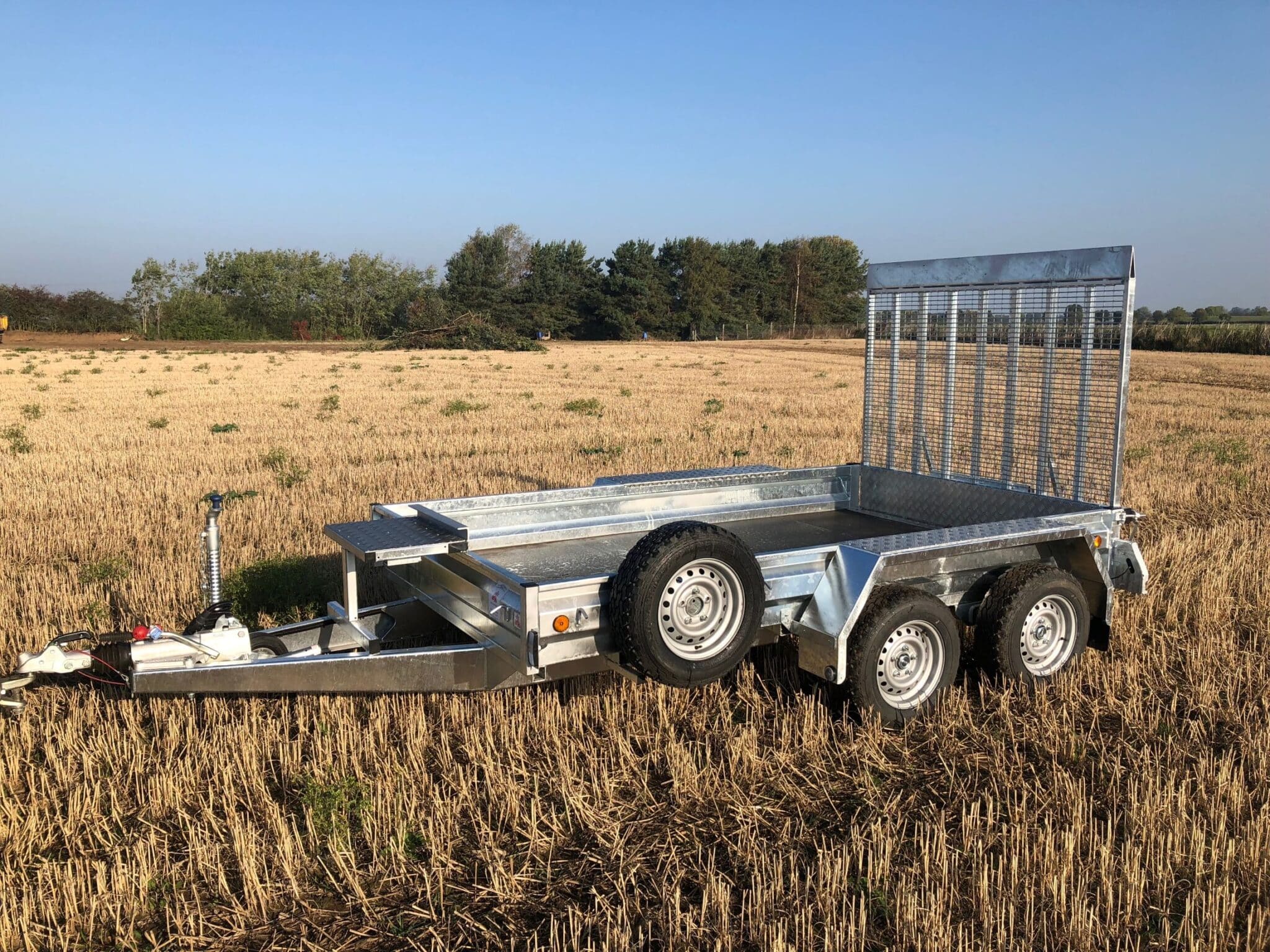 Ramp-Type-Tailgate-Plant-Trailer-New-Web